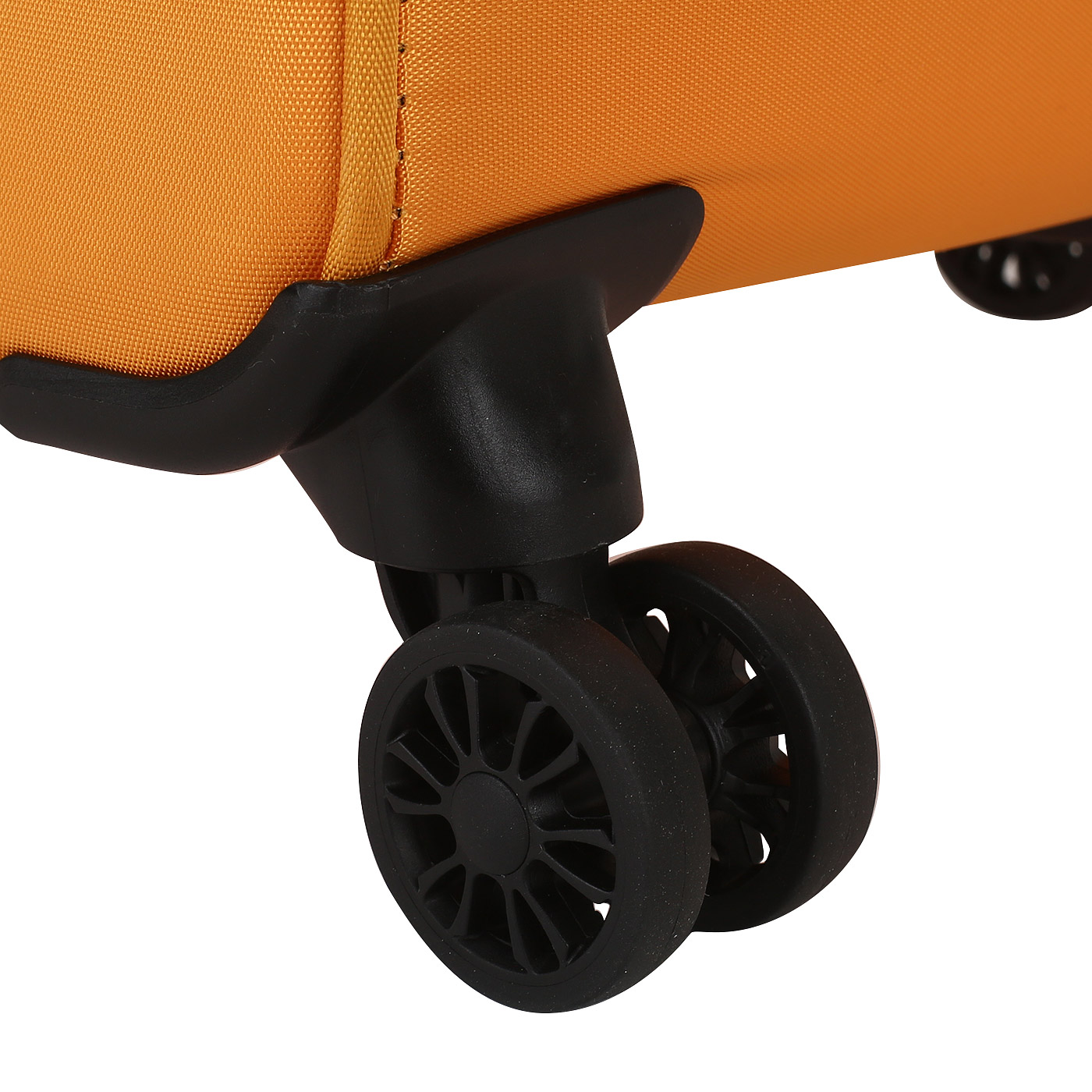 Чемодан средний M тканевый American Tourister Matchup