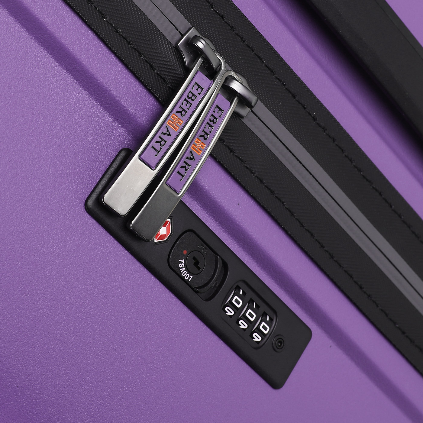 Чемодан большой L из полипропилена с кодовым замком Eberhart Flash