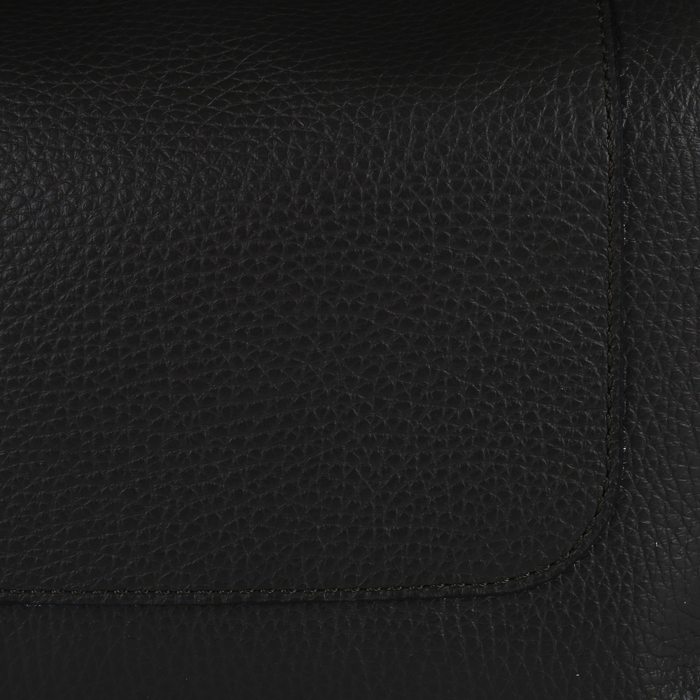 Мягкая сумка-хобо с брелоком Chatte 