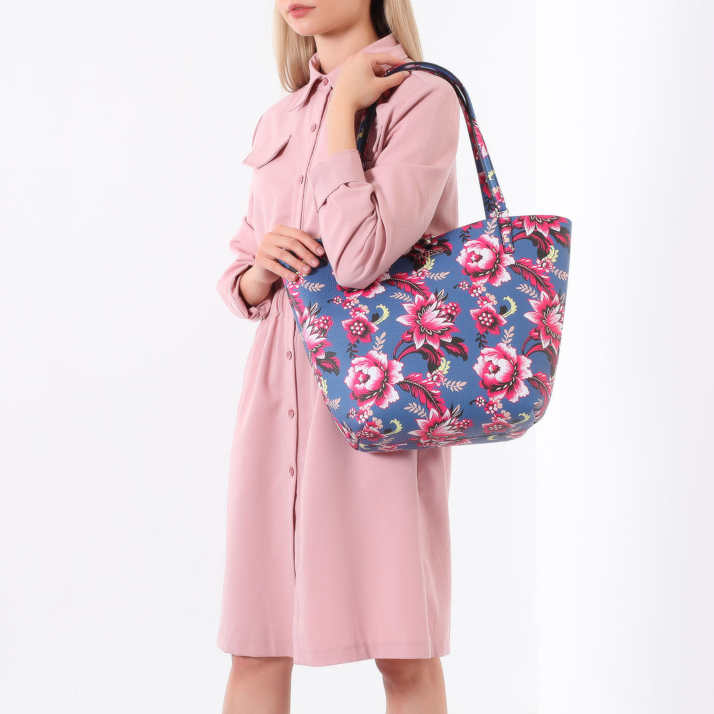 Сумка-шоппер Guess Alby