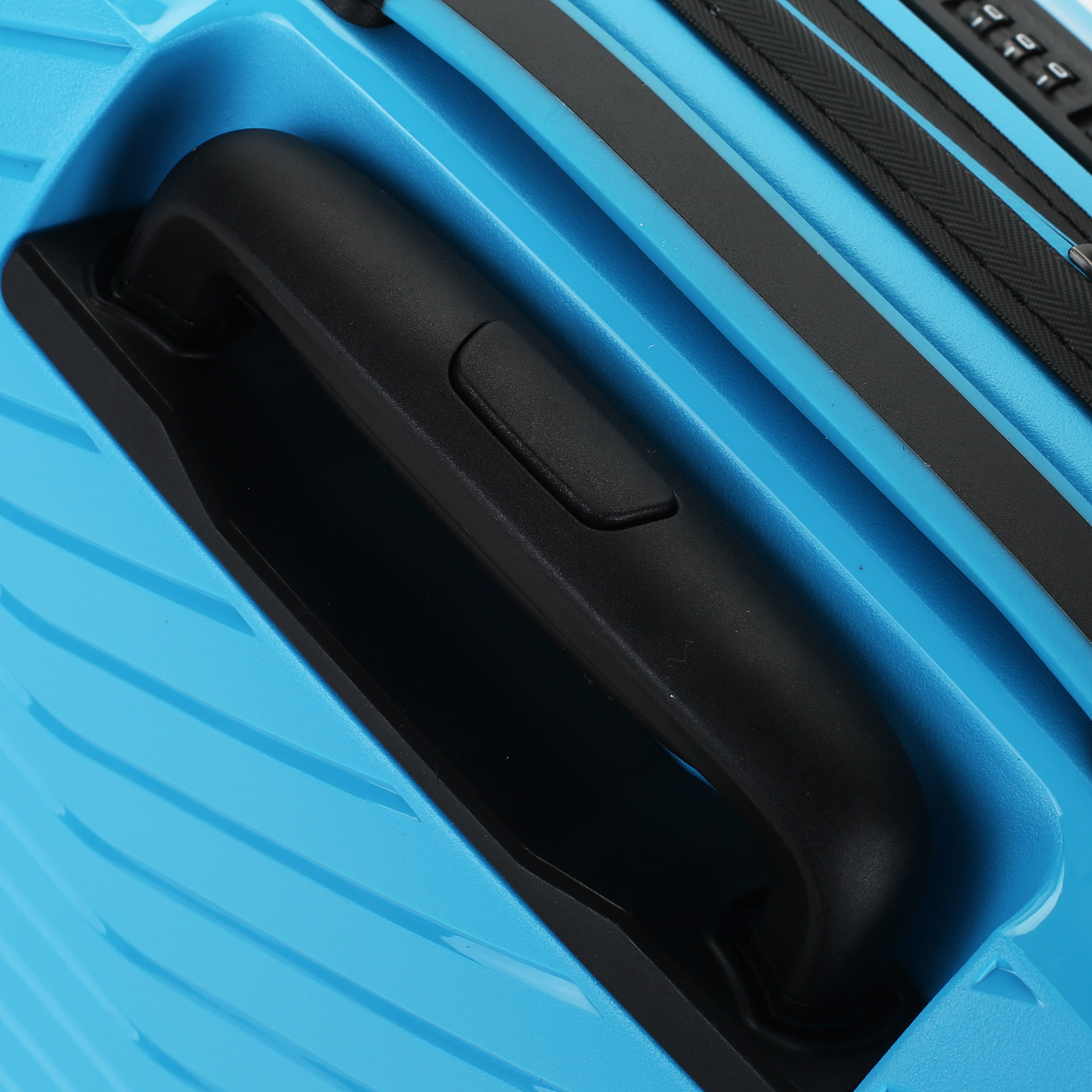 Чемодан для ручной клади из полипропилена Eberhart Delight