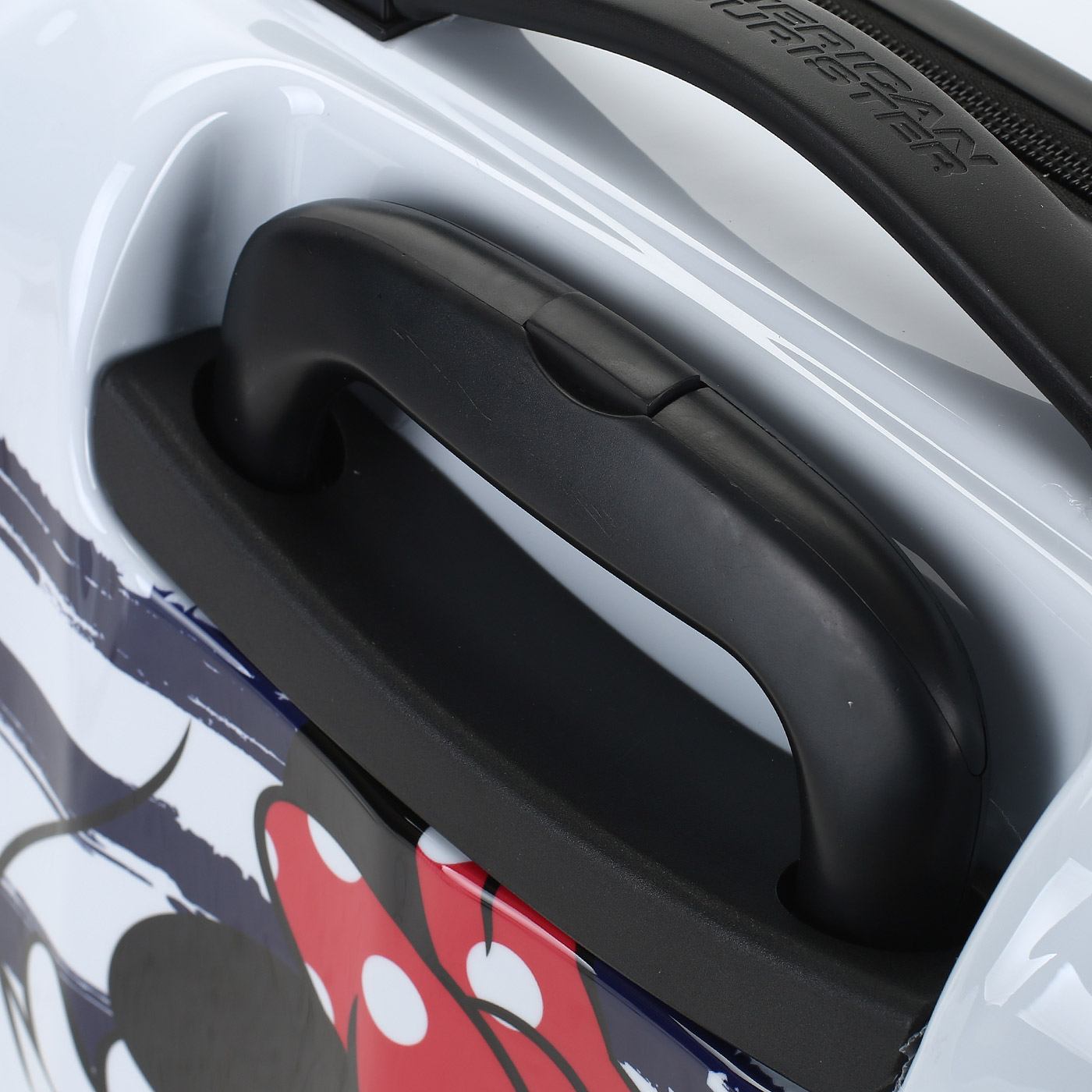 Детский чемодан с кодовым замком American Tourister Disney Legends