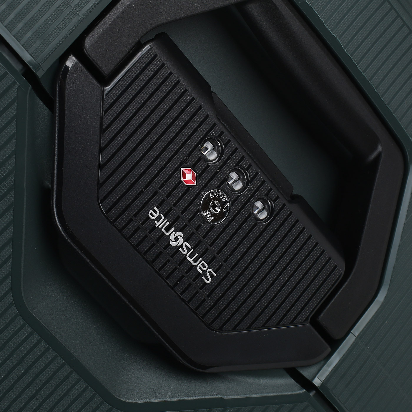 Чемодан Samsonite Magnum ECO