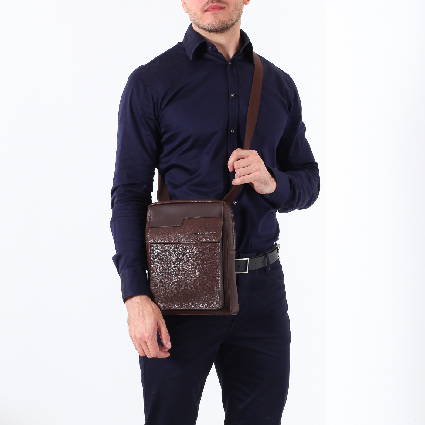 Кожаная сумка-планшет Piquadro Vostok