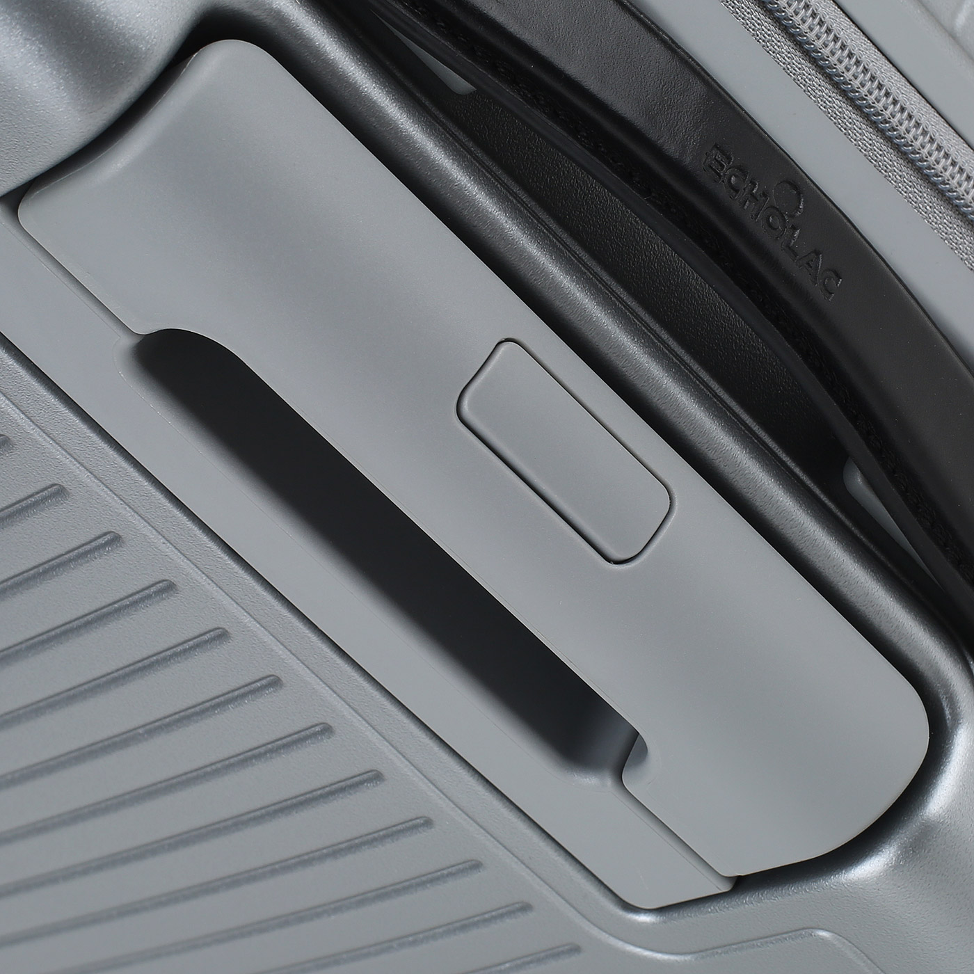 Чемодан маленький S из поликарбоната Echolac Shogun