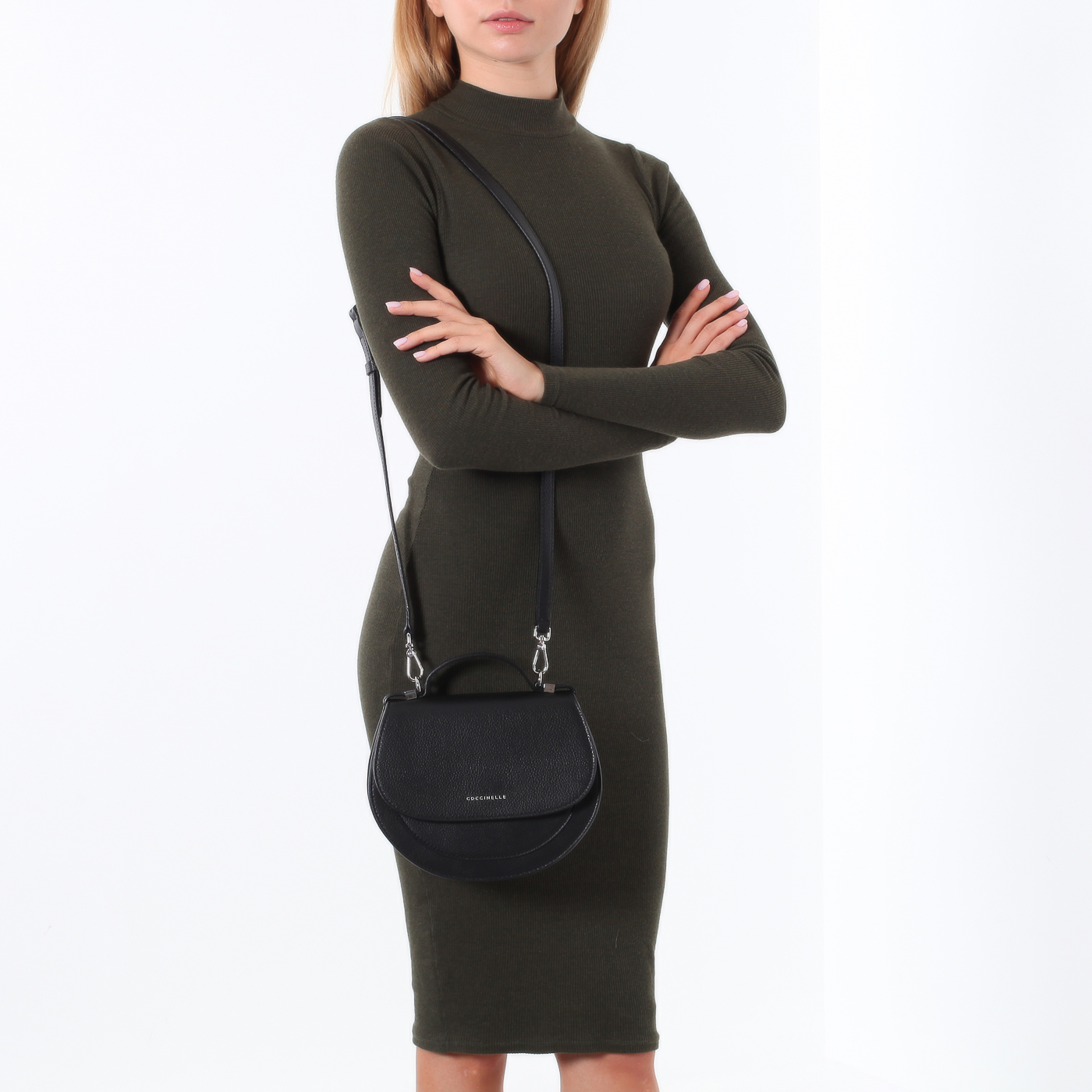 Сумочка с откидным клапаном Coccinelle Sirio