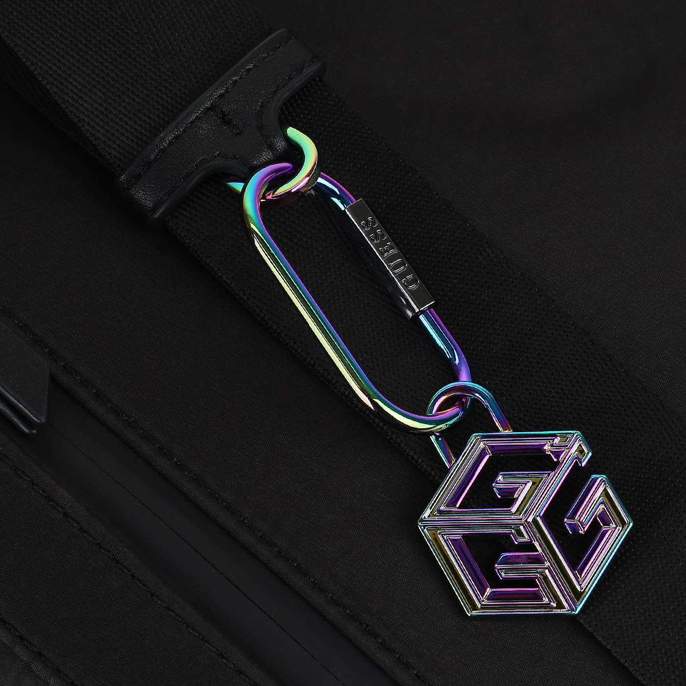 Сумка через плечо Guess Vezzola