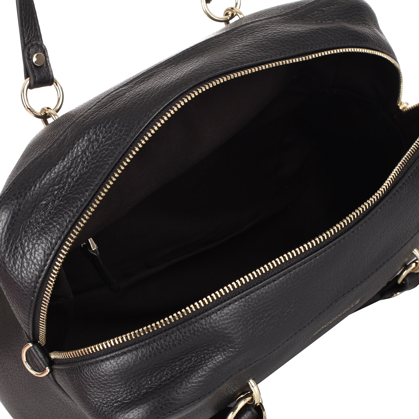 Черная кожаная сумка Coccinelle Alpha