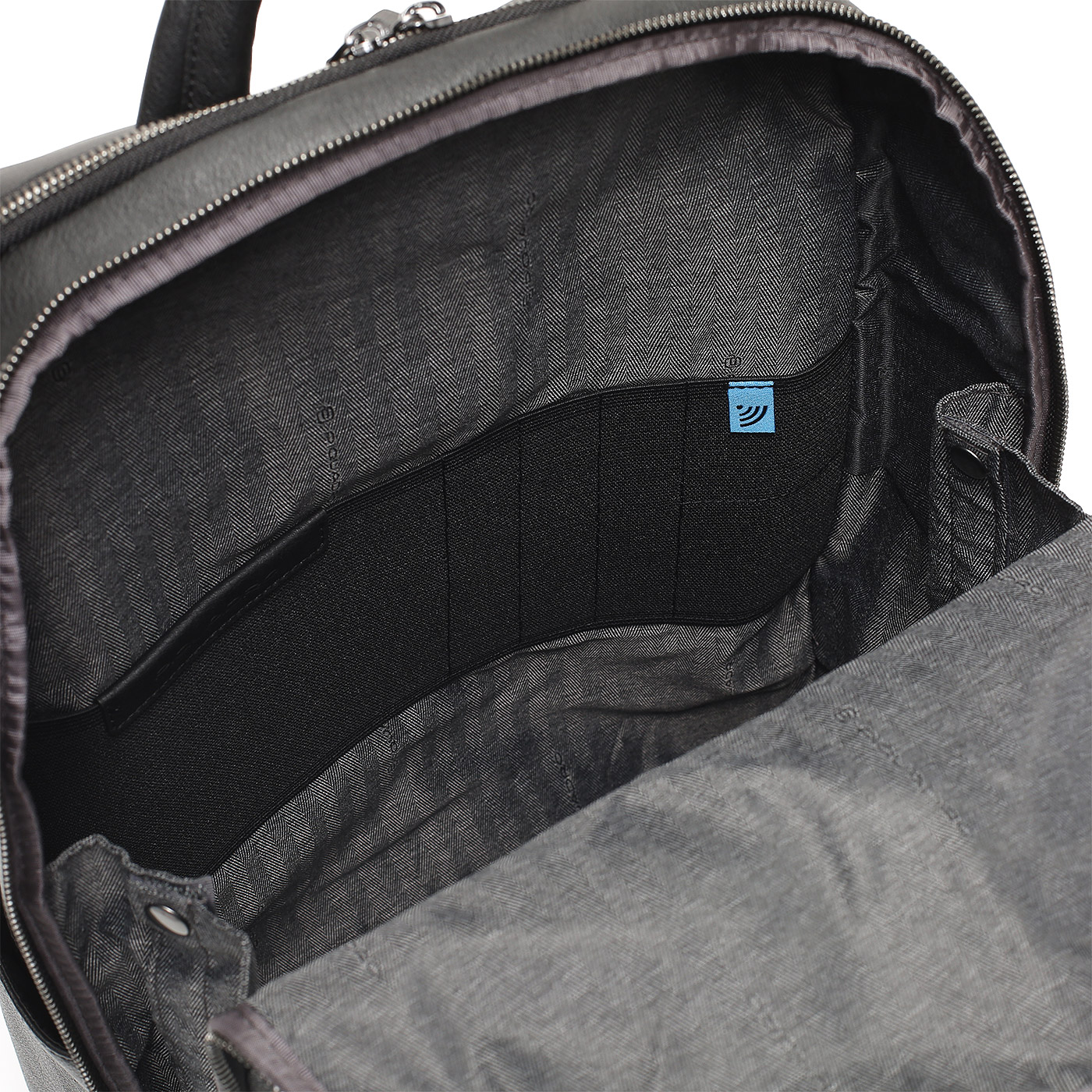 Кожаный рюкзак Piquadro Black square