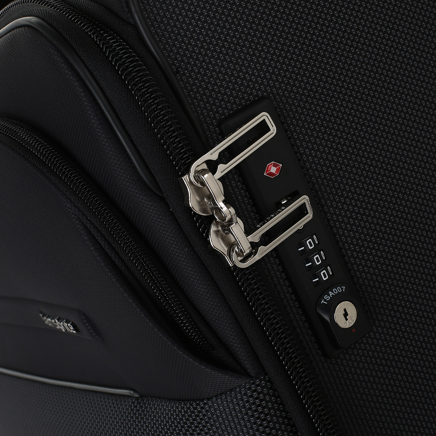 Чемодан большой L тканевый с кодовым замком Samsonite B-Lite Icon