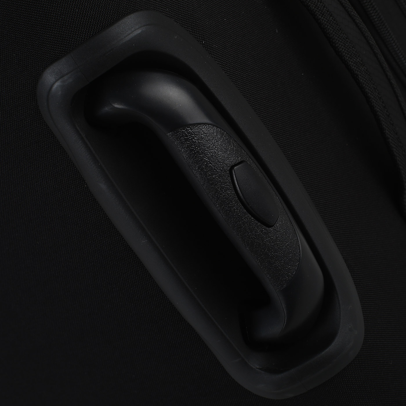 Чемодан большой L тканевый с кодовым замком American Tourister Eco Wanderer