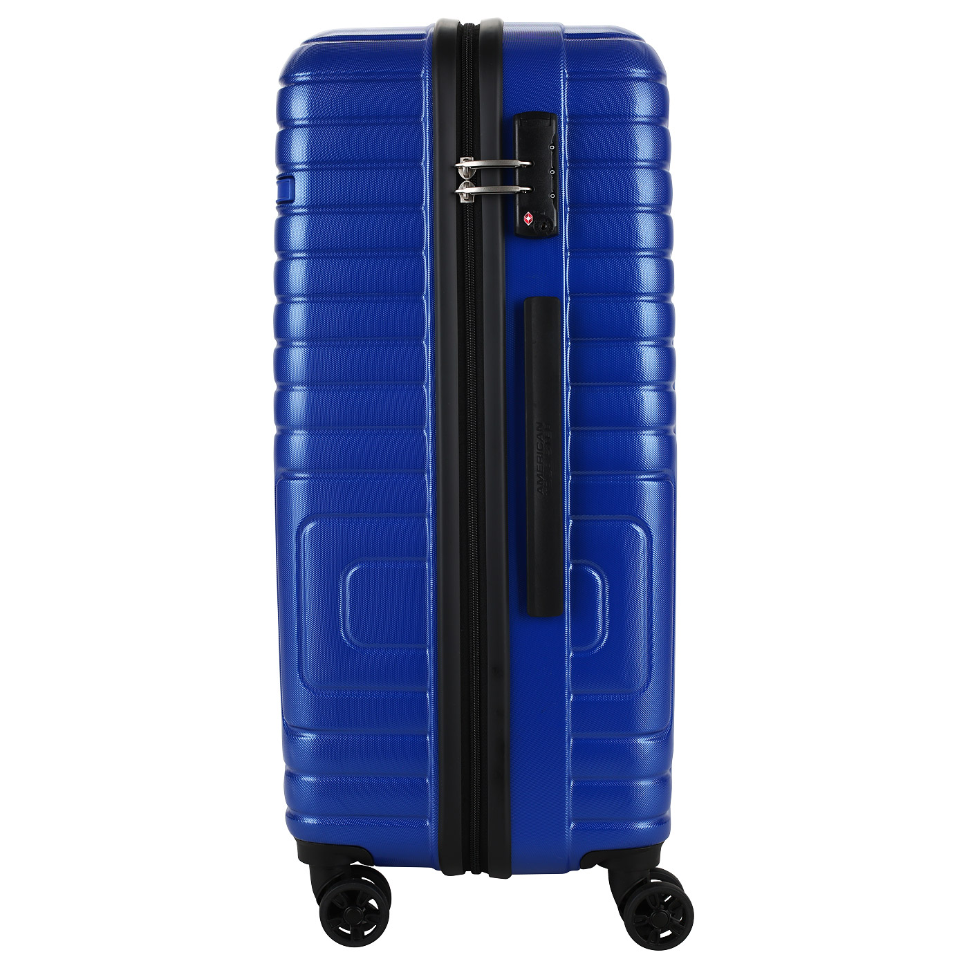 Чемодан средний M из поликарбоната с кодовым замком American Tourister Mighty Maze