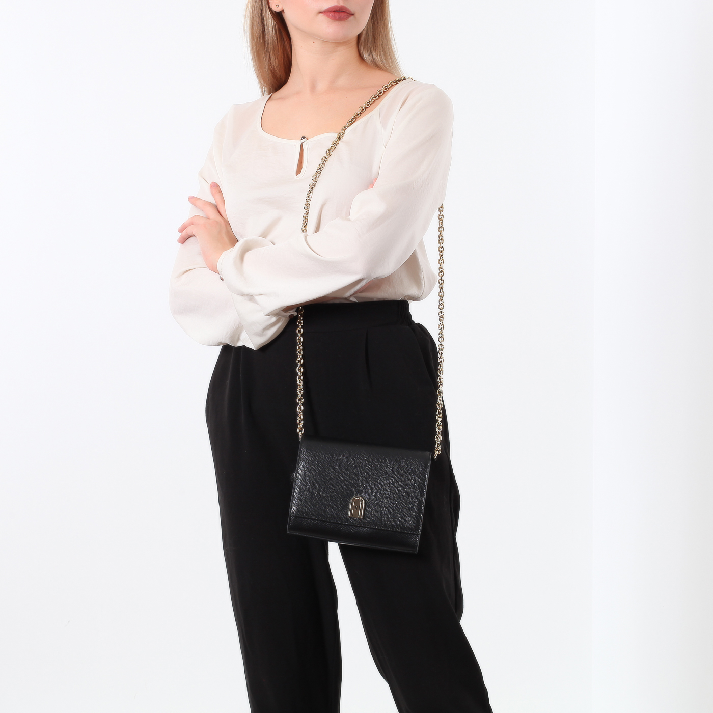 Сумочка-клатч на магнитной кнопке Furla 1927
