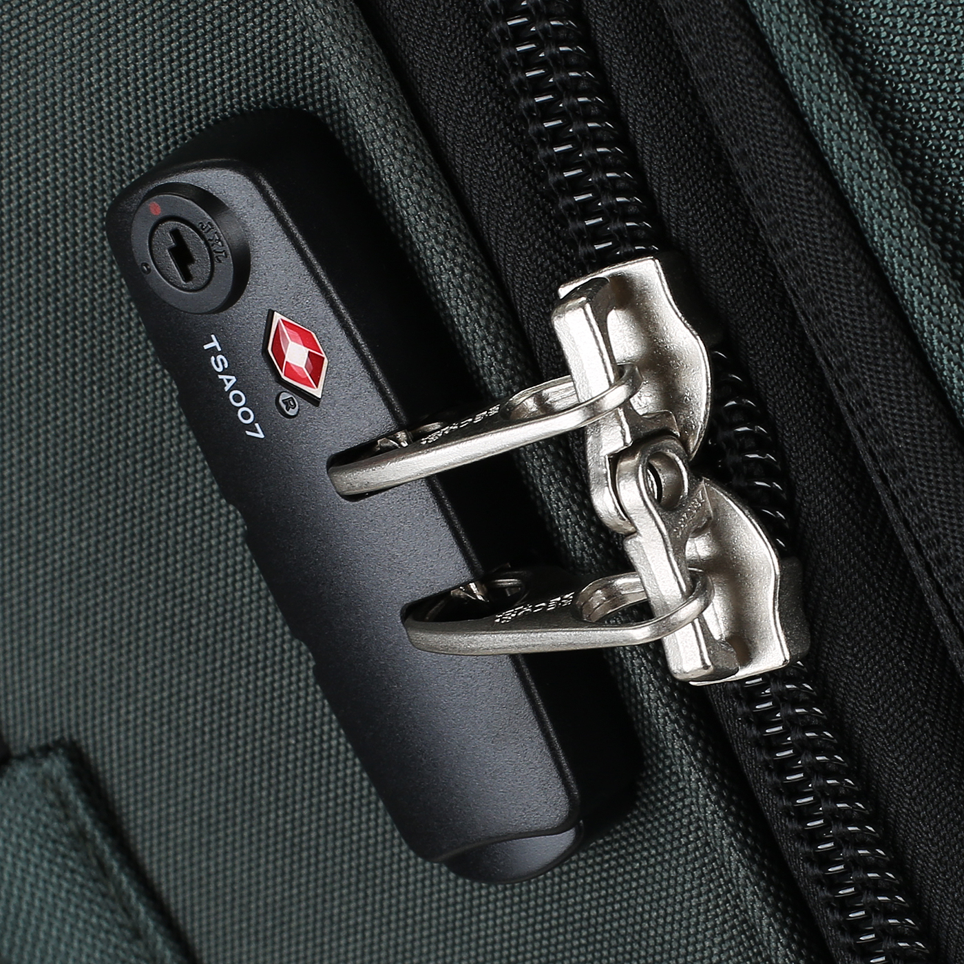 Текстильный чемодан Delsey Pin Up 6