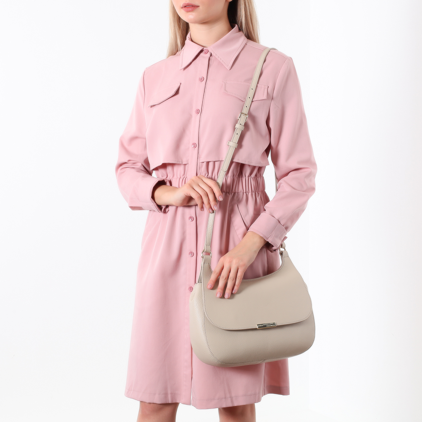 Сумка из натуральной кожи Coccinelle Cher