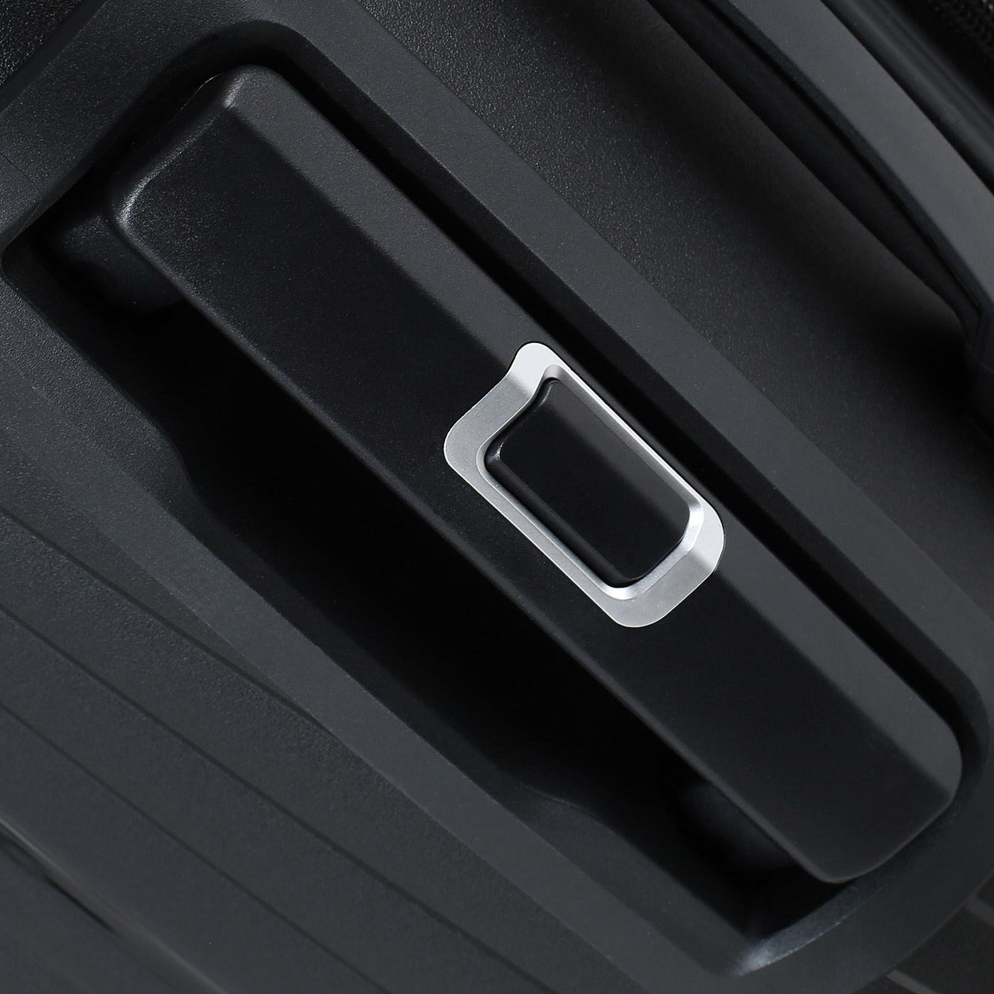 Чемодан большой L из полипропилена Sun Voyage Elite