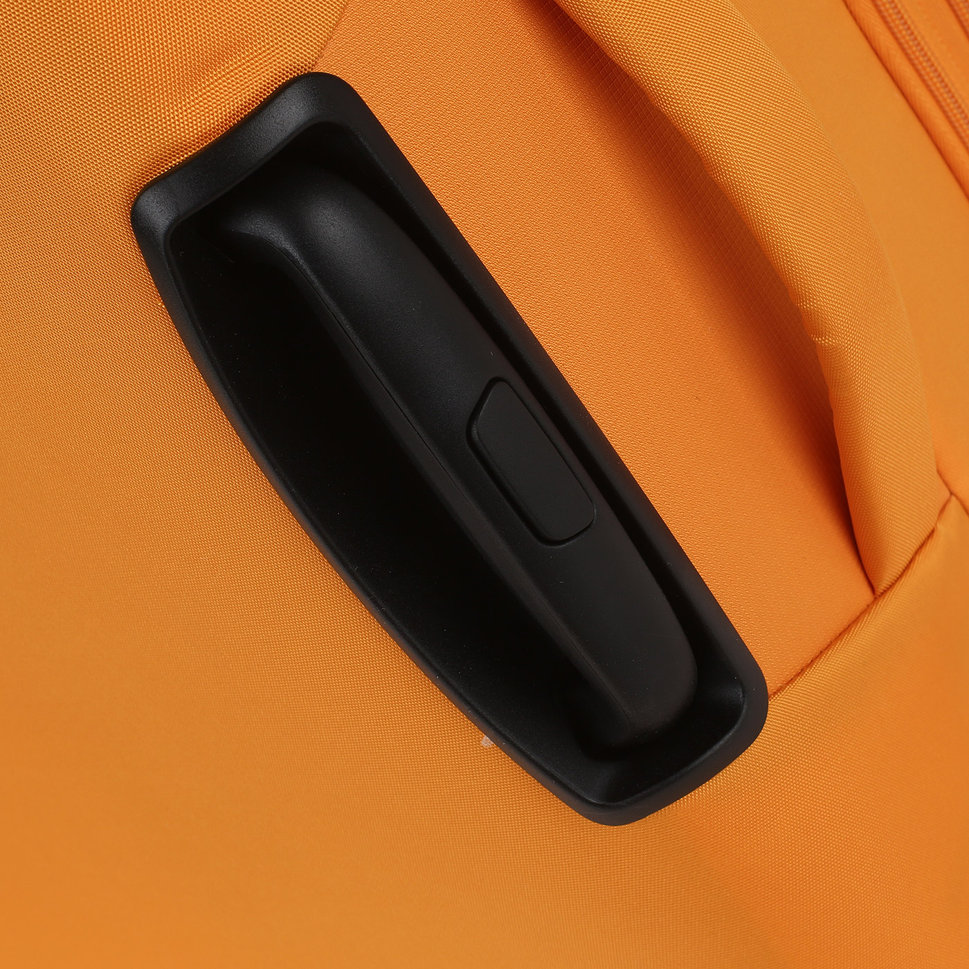 Чемодан средний M тканевый American Tourister Matchup