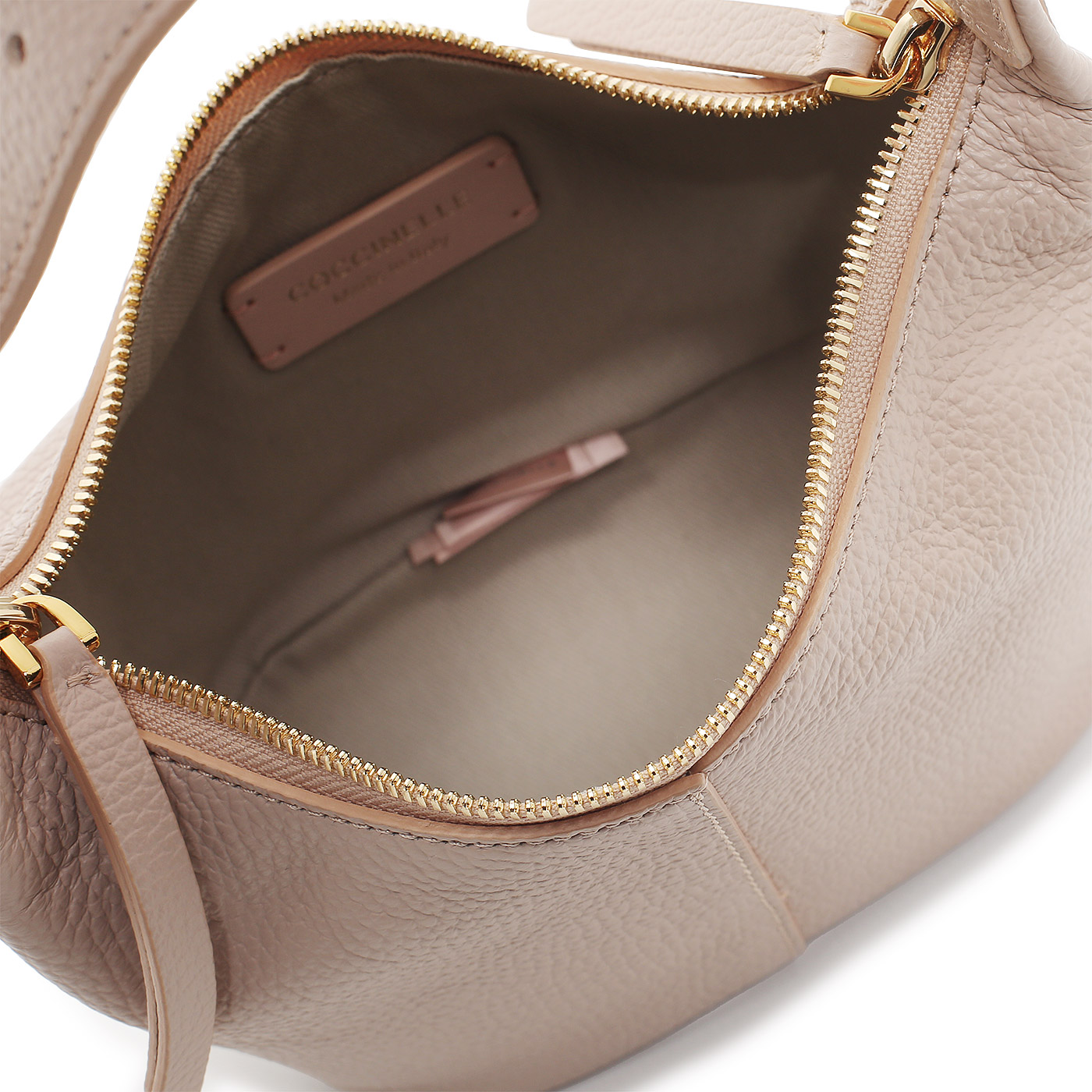 Кожаная сумка Coccinelle CoccinelleFernanda